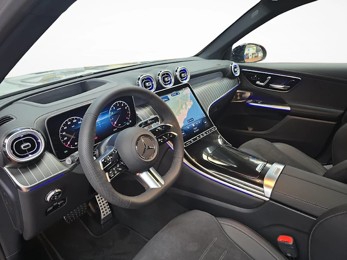 Fahrzeugbild MERCEDES-BENZ GLC 300