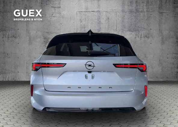 Vehicle image 3 Vehicle image 3