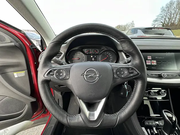Opel Grandland X 1.2 T Design Line