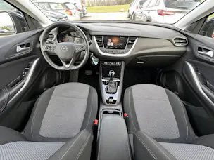 Opel Grandland X 1.2 T Design Line