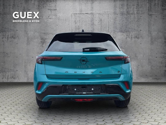 Vehicle image 3 Vehicle image 3