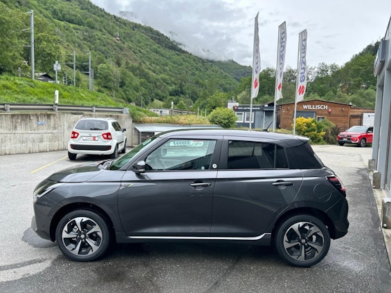 Vehicle image 3 Vehicle image 3