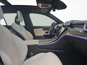 Fahrzeugbild MERCEDES-BENZ GLC 400 e 4MATIC EQ Star AMG Line