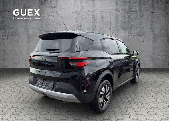 Vehicle image 3 Vehicle image 3