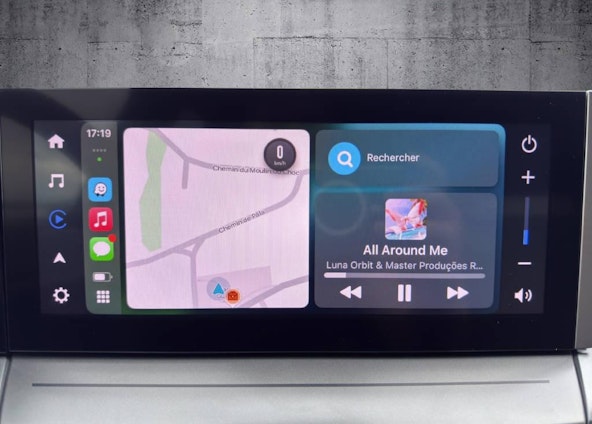 Vehicle image 12 Vehicle image 12