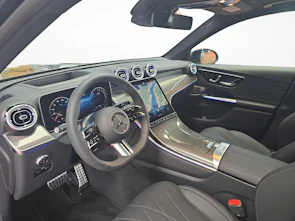 Fahrzeugbild MERCEDES-BENZ GLC 400 e 4MATIC EQ Star AMG Line