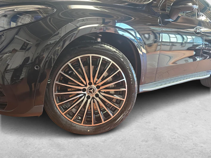 Fahrzeugbild MERCEDES-BENZ GLC 300