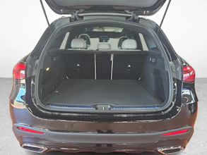 https://vehicle.imgix.net/4028711/b48da982-a6c9-4bd8-8477-4cd4ee603bd8.jpg