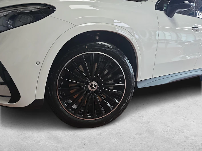 Fahrzeugbild MERCEDES-BENZ GLC 300