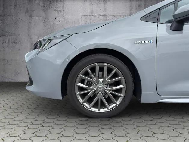 Toyota Corolla 1.8 HSD Trend