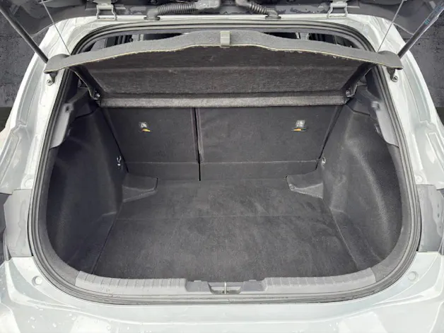 Toyota Corolla 1.8 HSD Trend