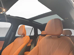 Fahrzeugbild MERCEDES-BENZ GLC 300 4MATIC AMG Line