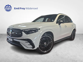 Fahrzeugbild MERCEDES-BENZ GLC 300 4MATIC AMG Line Fahrzeugbild MERCEDES-BENZ GLC 300 4MATIC AMG Line