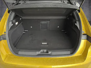 Opel Astra 1.2 T Swiss Plus