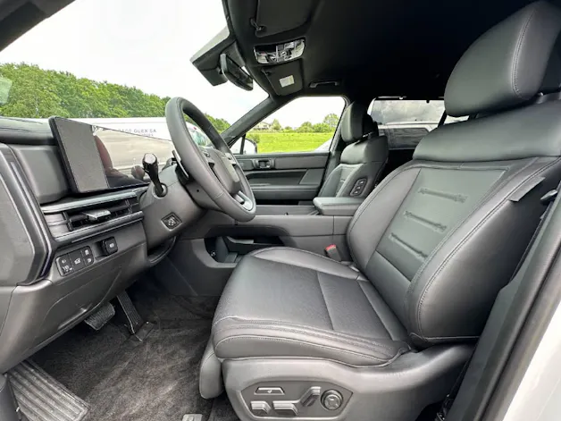 Hyundai Santa Fe 1.6 T-GDi PHEV Calligraphy 6P