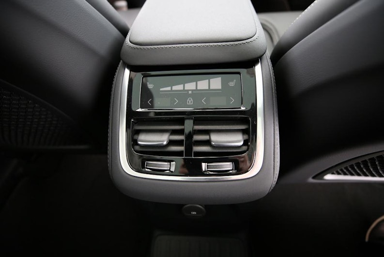 Vehicle image VOLVO XC90