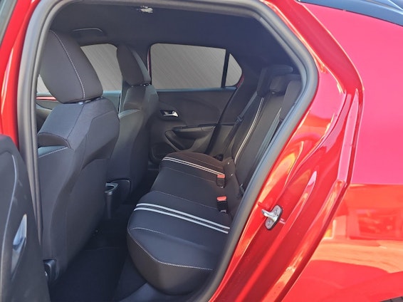 Vehicle image 9 Vehicle image 9