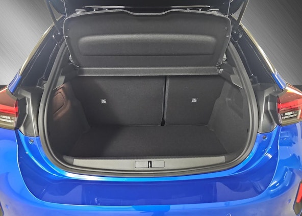 Vehicle image 42 Vehicle image 42