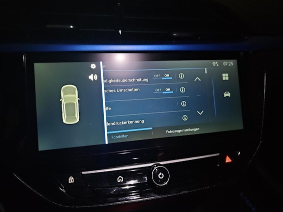 Vehicle image 23 Vehicle image 23