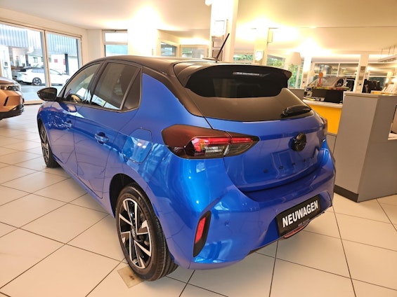 Vehicle image 26 Vehicle image 26