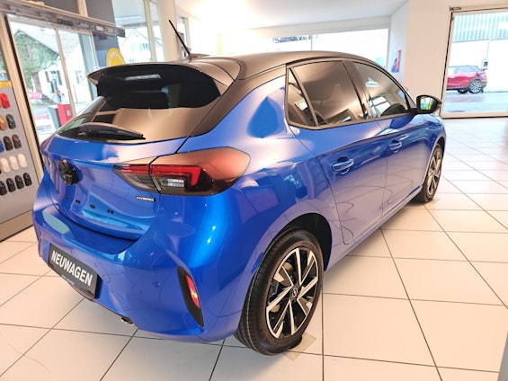 Vehicle image 27 Vehicle image 27