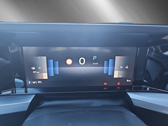 Vehicle image 12 Vehicle image 12