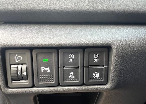 Vehicle image 9 Vehicle image 9