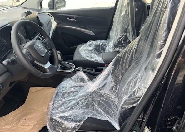 Vehicle image 12 Vehicle image 12