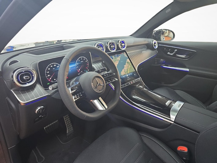 Vehicle image MERCEDES-BENZ GLC 300