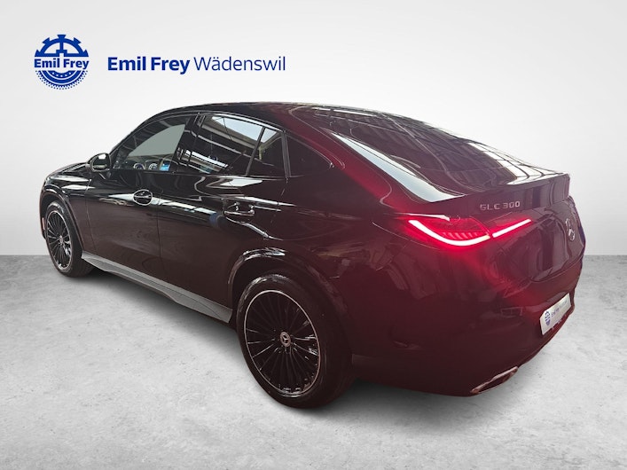 Vehicle image MERCEDES-BENZ GLC 300