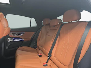 Fahrzeugbild MERCEDES-BENZ GLC 300 4MATIC Coupé AMG Line