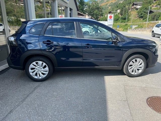 Vehicle image 5 Vehicle image 5