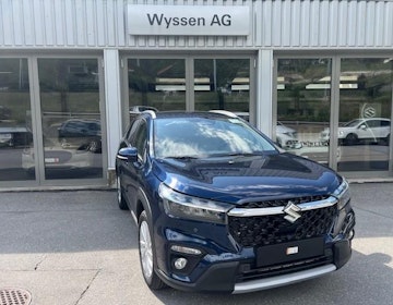 Vehicle image SUZUKI S-CROSS 0 Vehicle image SUZUKI S-CROSS 0