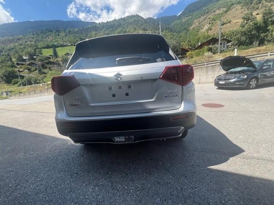 Vehicle image 3 Vehicle image 3