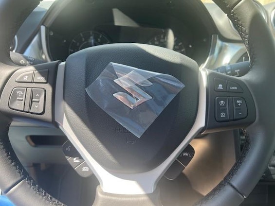 Vehicle image 11 Vehicle image 11