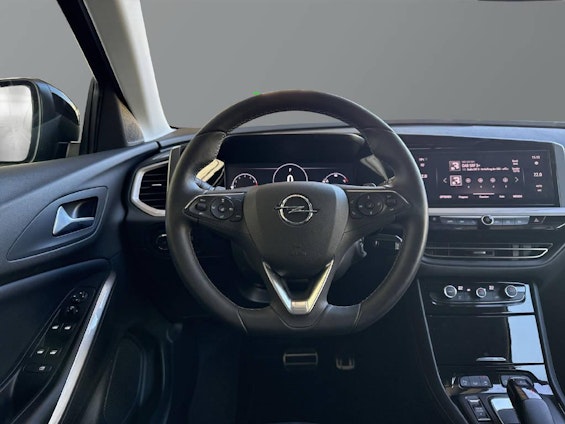 Vehicle image 7 Vehicle image 7