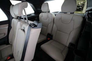 Vehicle image VOLVO XC90 2.0 T8 TE Ultra Dark eAWD