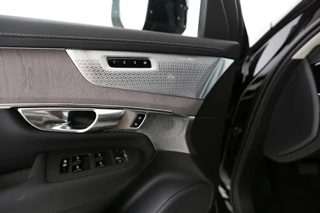 Volvo XC90 2.0 T8 TE Ultra Dark eAWD