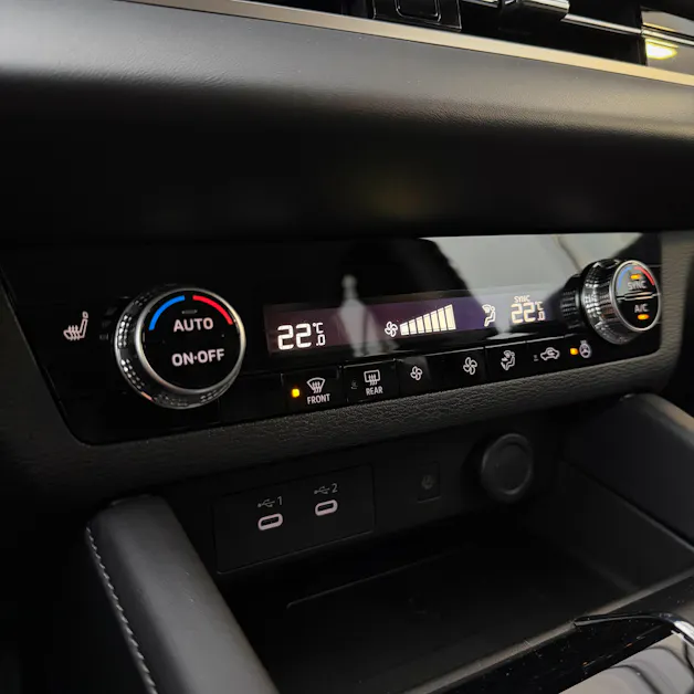 Mitsubishi Outlander 2.4 PHEV Invite 4x4