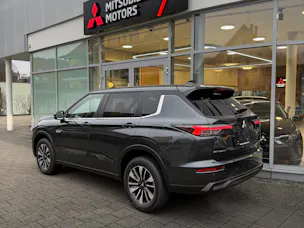 Mitsubishi Outlander 2.4 PHEV Invite 4x4
