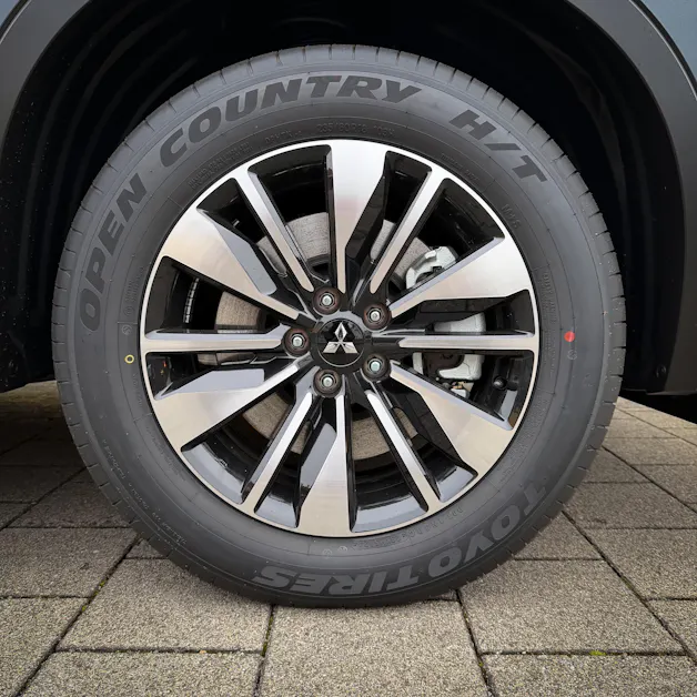 Mitsubishi Outlander 2.4 PHEV Invite 4x4