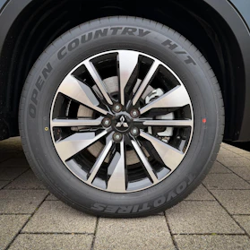 MITSUBISHI OUTLANDER 3