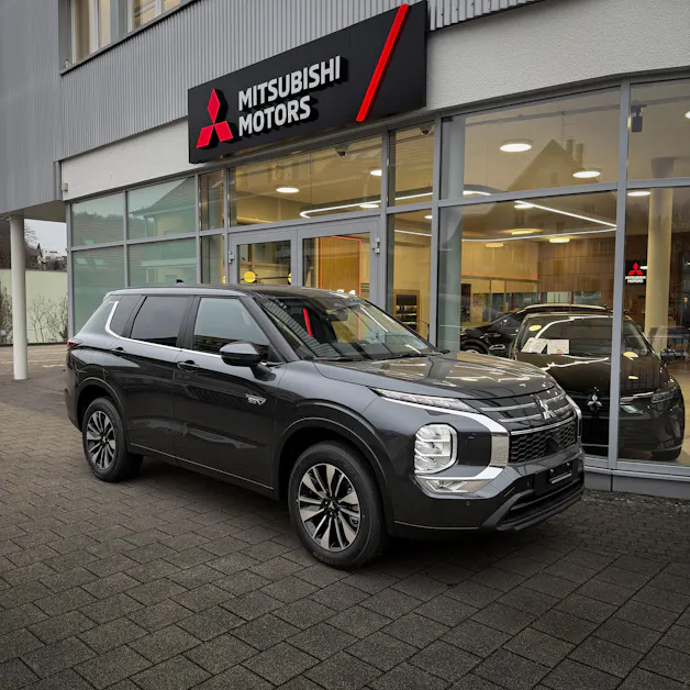 Mitsubishi Outlander 2.4 PHEV Invite 4x4