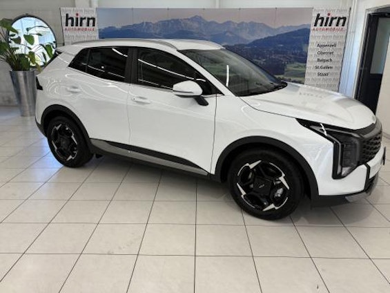 First vehicle image First vehicle image