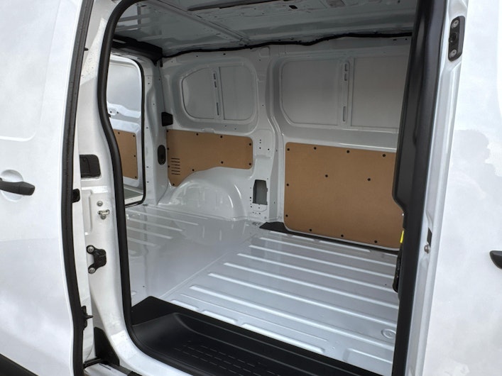 Vehicle image TOYOTA PROACE