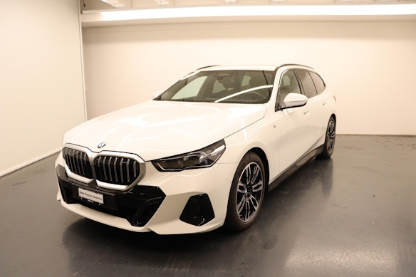 BMW 520d xDrive Touring 0
