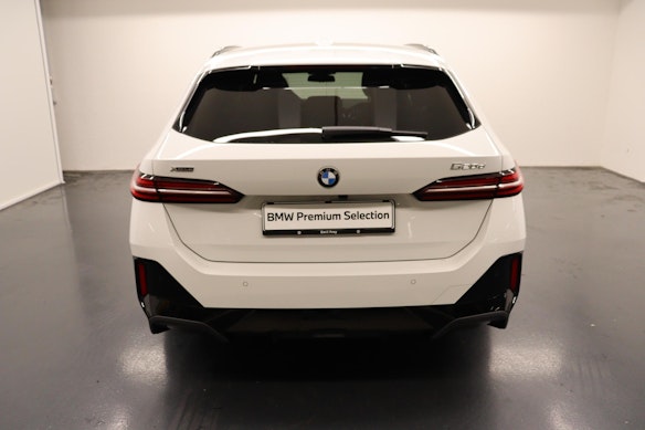 BMW 520d xDrive Touring 3
