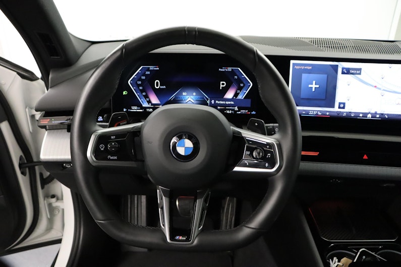 Vehicle image BMW 5 SERIES