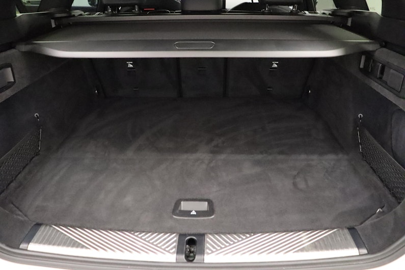 Vehicle image BMW 5 SERIES