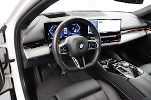 Vehicle image BMW 520d xDrive Touring